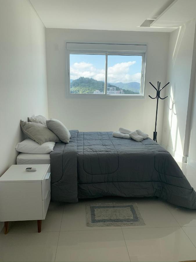 Cobertura Com Belissima Vista Para O Mar E Jacuzzi 伊塔佩马 外观 照片